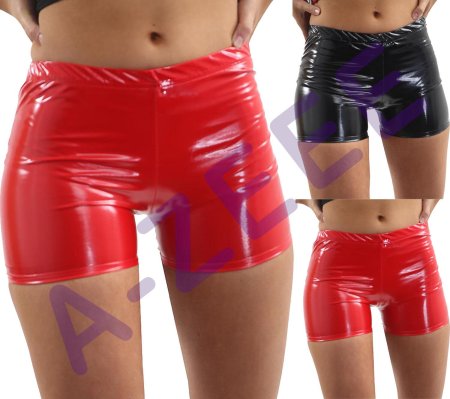 Латексные шорты