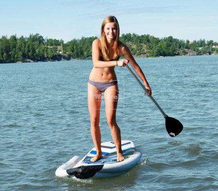 Огромная доска для серфинга