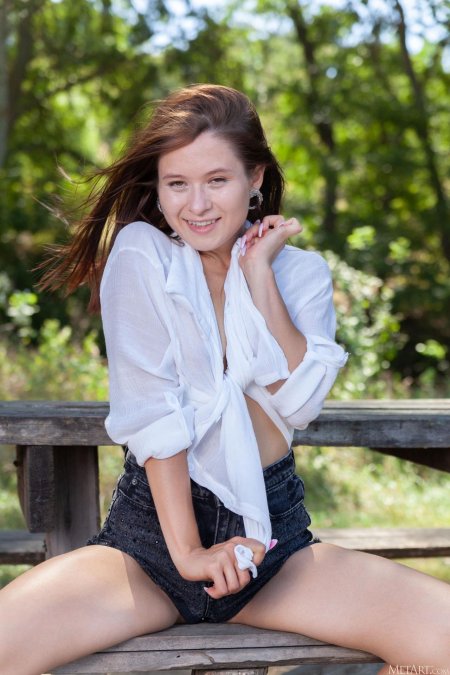 Красива девушка