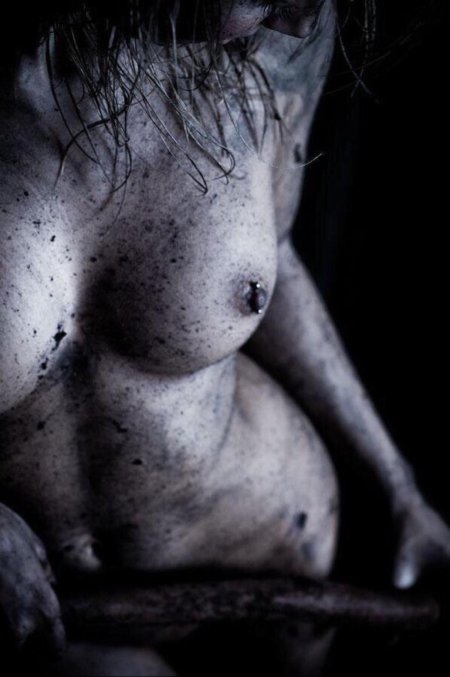 Странные женщины