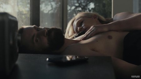 Актриса голая