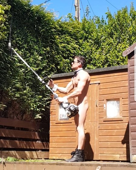 Актёры голые