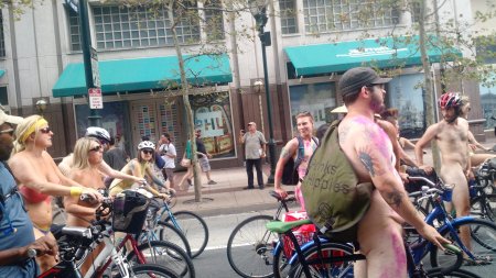World naked bike ride