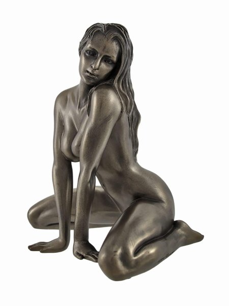 Голые статуэтки женская