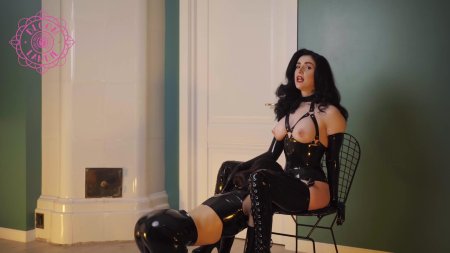 Госпожа лесби