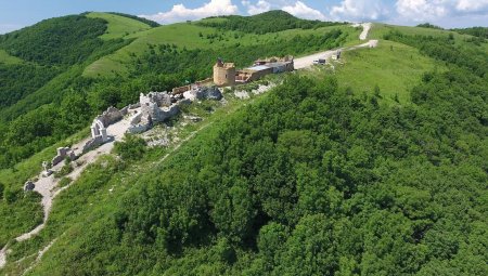 Чахтицкий замок словакия