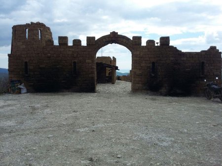 Крепость грозовые ворота геленджик