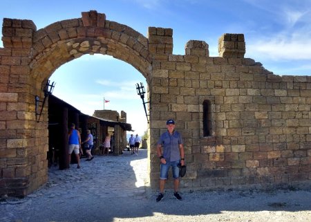 Крепость грозовые ворота геленджик