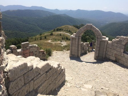 Крепость грозовые ворота геленджик