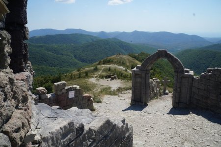 Крепость грозовые ворота геленджик