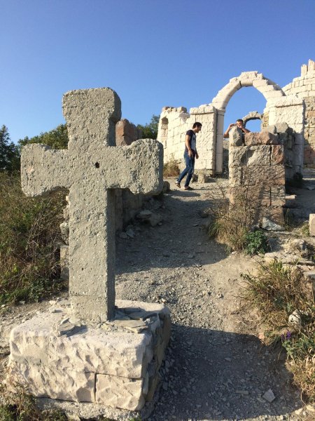 Грозовые ворота кабардинка