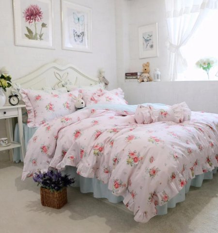 Розовое постельное белье