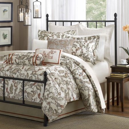 Кровати в стиле прованс