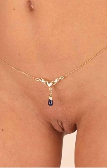 Интимные украшения для женщин