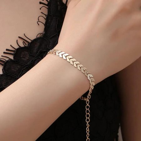 Женский браслет золотой