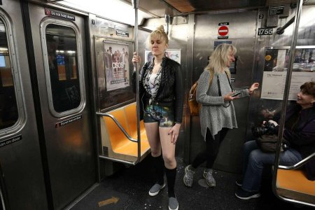 Нью йорк метро без штанов