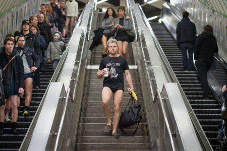 Нью йорк метро без штанов