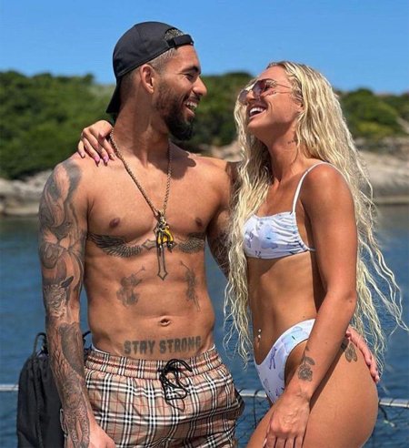 Дуглас луис и алиша леманн