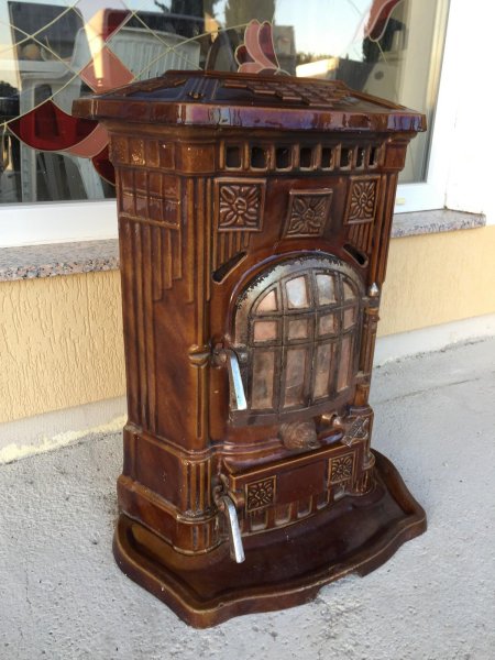 Чугунная печь антик