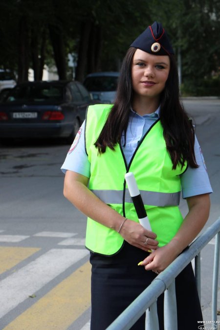 Сотрудница дпс