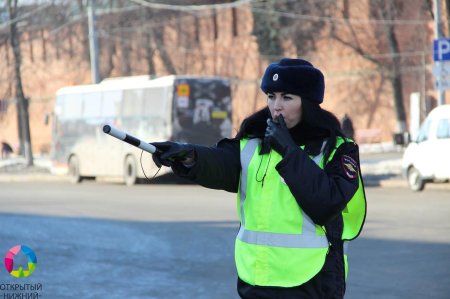 Женщины сотрудники гибдд