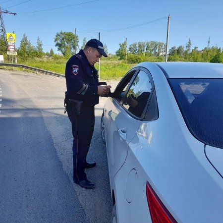 Сотрудник гибдд