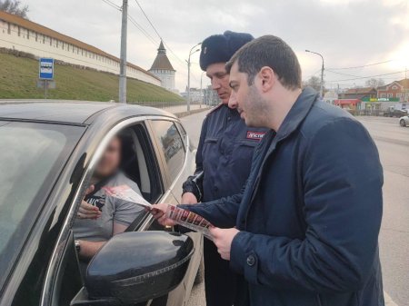 Сотрудник гибдд