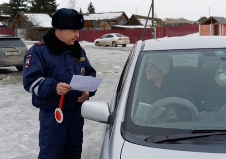 Сотрудники дпс гибдд нижний тагил