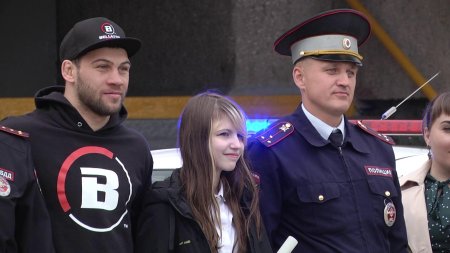 Сотрудник гибдд