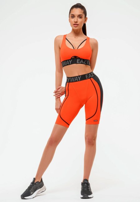 Костюм для фитнеса с велосипедками