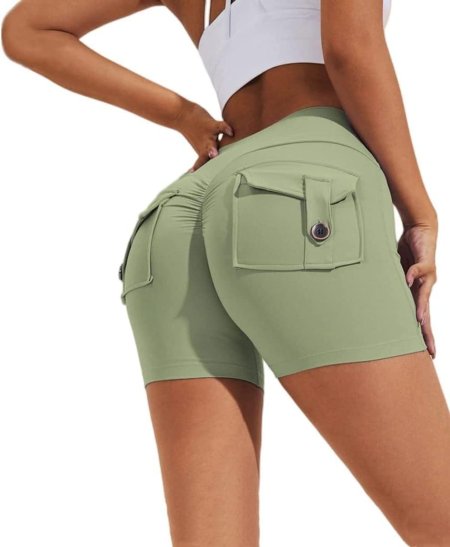 Женские спортивные шорты с карманами