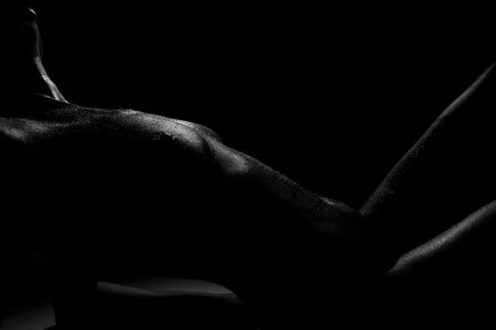 Обнаженное тело