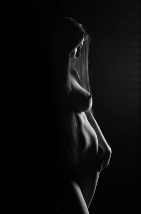 Черно белые эротические