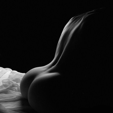 Голые женщины черно белое