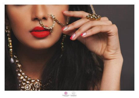 Украшение в нос