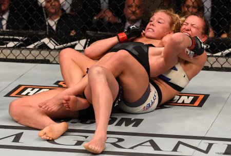 Юфс холли холм