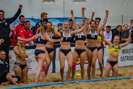 Beach handball women