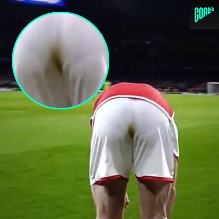 Футболисты в стрингах