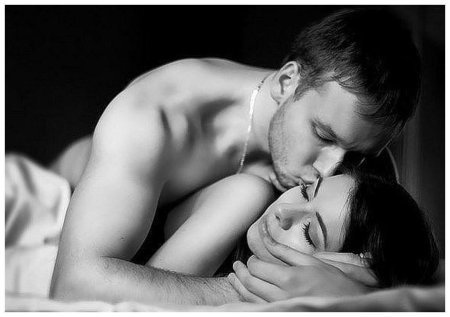 Обнимаю страстно