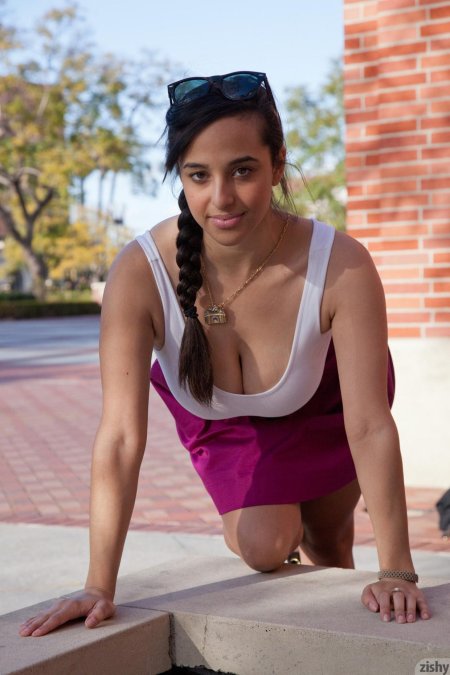 Пышногрудые модели