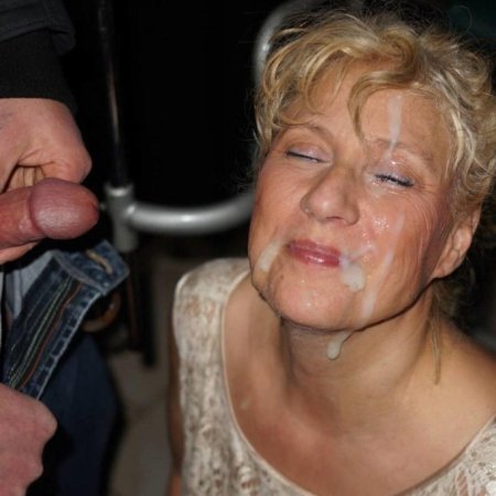 Камшоты на пожилых женщин