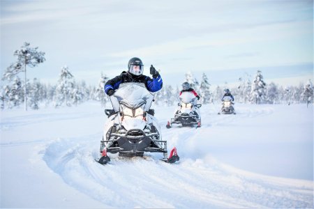 Сафари на снегоходах в карелии