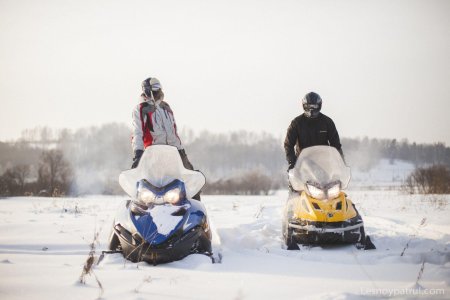Катание на снегоходах