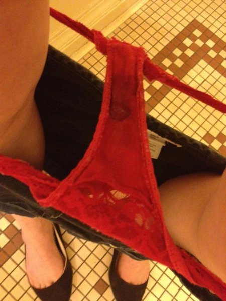 Женские грязные трусики