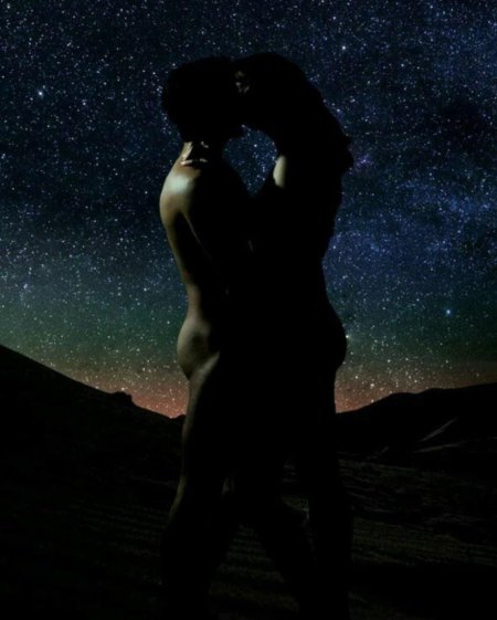 Влюбленные под звездами