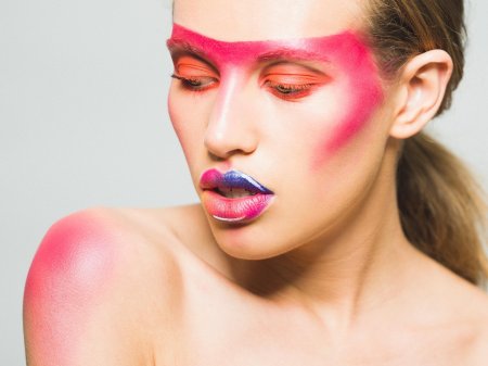 Яркий макияж для фотосессии