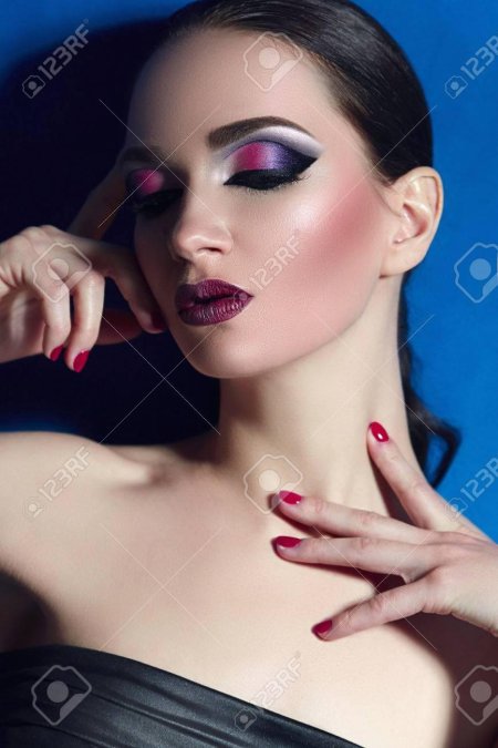 Мода макияж