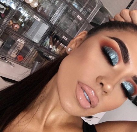 Бимбо макияж