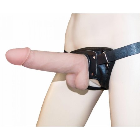 Женский страпон