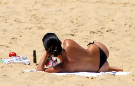 Испанские пляжи женщины топлес